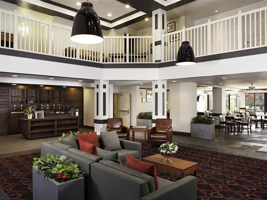 Four Points By Sheraton Fort Myers Airport Exterior photo